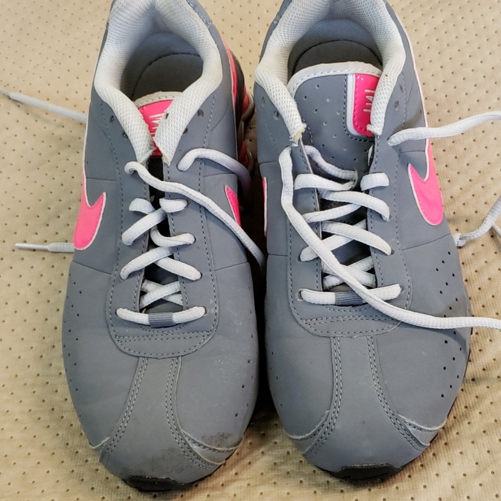 Kids shoes